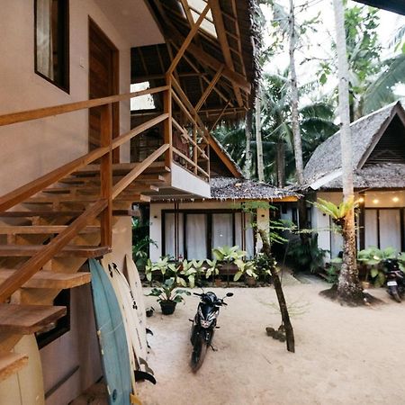 Higala Hostel Siargao جنرال لونا المظهر الخارجي الصورة